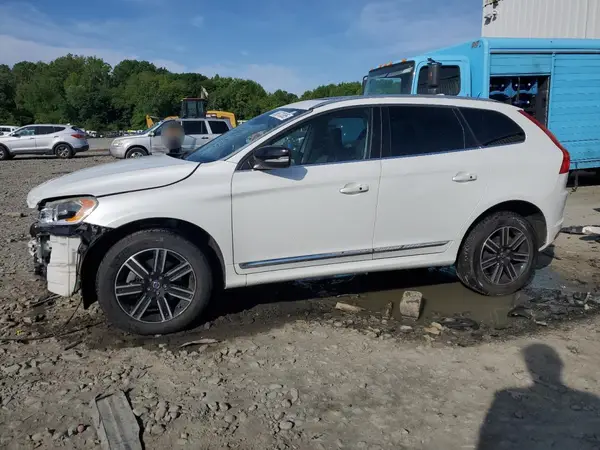 YV440MDRXH2071771 2017 VOLVO XC60 - Image 1