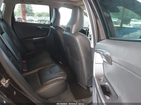 YV440MDRXH2132519 2017 VOLVO XC60 - Image 8