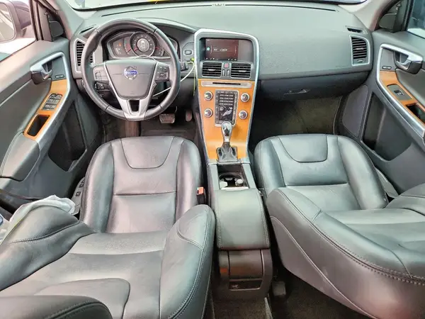 YV440MDU0H2011793 2017 VOLVO XC60 - Image 8