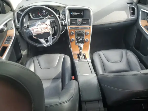 YV440MDU0H2015911 2017 VOLVO XC60 - Image 8