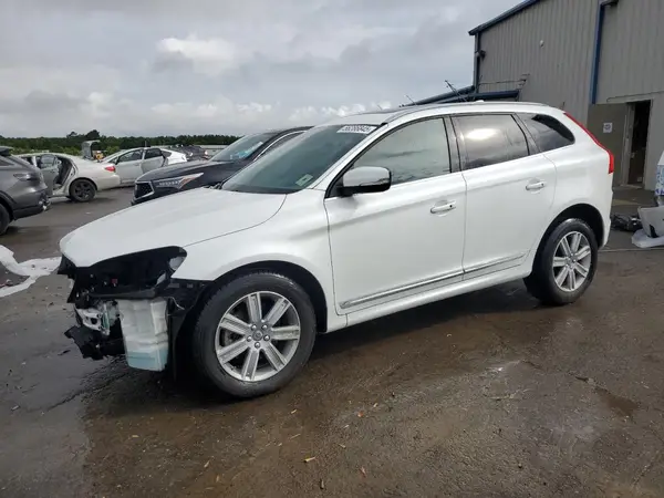 YV440MDU0H2023717 2017 VOLVO XC60 - Image 1