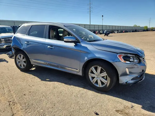 YV440MDU0H2179627 2017 VOLVO XC60 - Image 8