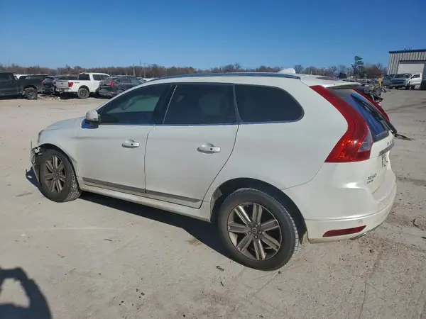 YV440MDU1H2043720 2017 VOLVO XC60 - Image 2
