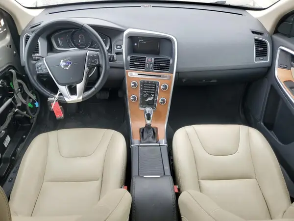 YV440MDU1H2070092 2017 VOLVO XC60 - Image 8