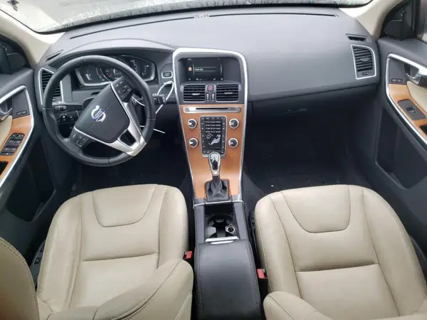 YV440MDU1H2095073 2017 VOLVO XC60 - Image 8