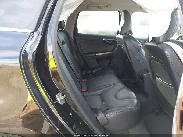 YV440MDU1H2148967 2017 VOLVO XC60 - Image 8