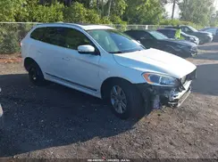 YV440MDU2H2131885 2017 VOLVO XC60