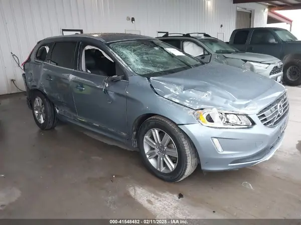 YV440MDU2H2194811 2017 VOLVO XC60 - Image 1