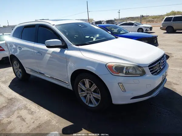 YV440MDU2H2211333 2017 VOLVO XC60 - Image 1