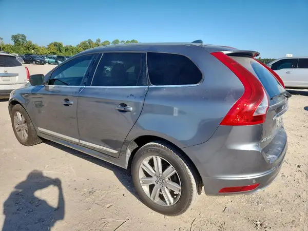 YV440MDU3H2106669 2017 VOLVO XC60 - Image 2