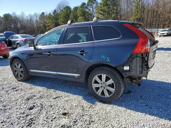 YV440MDU3H2107269 2017 VOLVO XC60 - Image 2