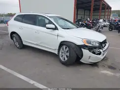 YV440MDU5H2015192 2017 VOLVO XC60
