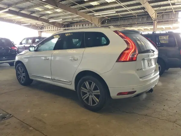 YV440MDU5H2211908 2017 VOLVO XC60 - Image 2