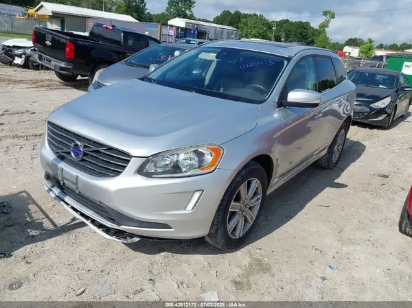 YV440MDU7H2006610 2017 VOLVO XC60 - Image 2