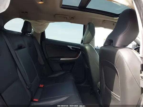 YV440MDU7H2009927 2017 VOLVO XC60 - Image 8