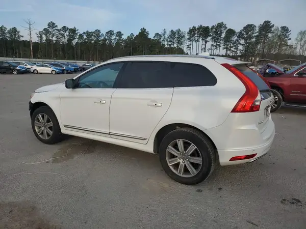 YV440MDU7H2041177 2017 VOLVO XC60 - Image 2