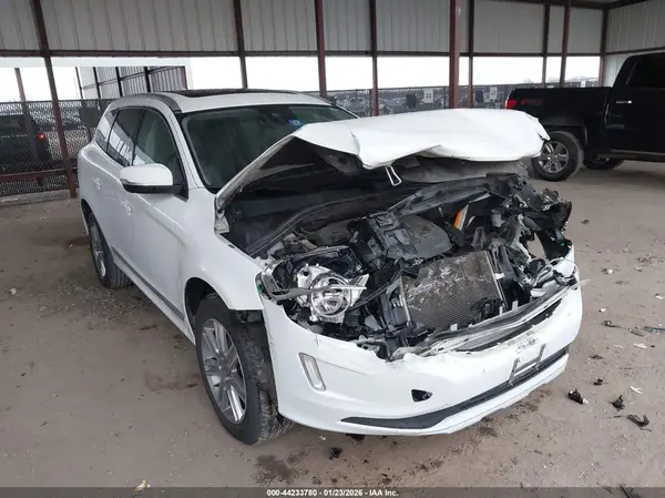 YV440MDU8H2005661 2017 VOLVO XC60 - Image 1