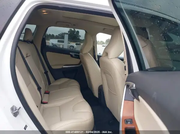 YV440MDU8H2034979 2017 VOLVO XC60 - Image 8