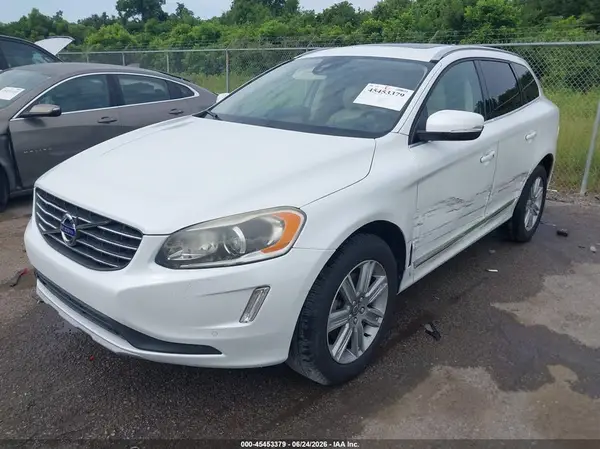 YV440MDU8H2192139 2017 VOLVO XC60 - Image 2