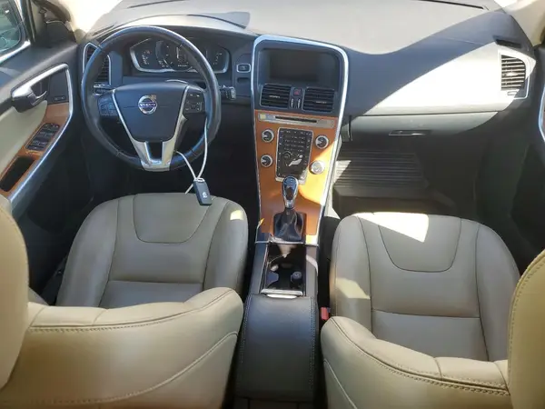 YV440MDU9H2011629 2017 VOLVO XC60 - Image 8