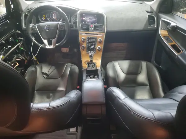YV440MDU9H2206730 2017 VOLVO XC60 - Image 8