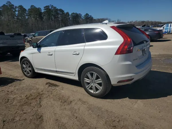 YV440MDUXH2042226 2017 VOLVO XC60 - Image 2