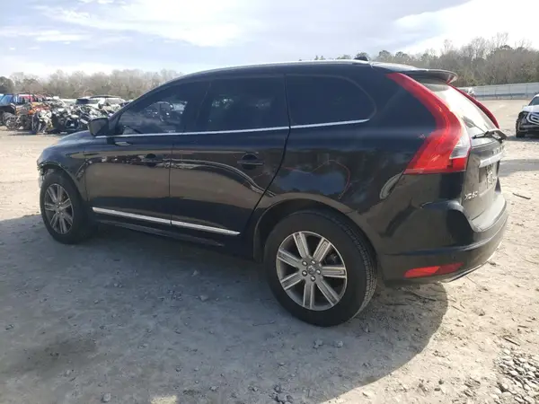 YV440MDUXH2211693 2017 VOLVO XC60 - Image 2