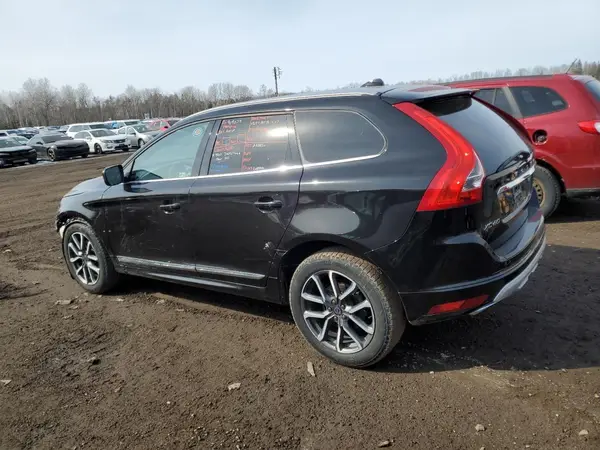YV440MRK0H2062850 2017 VOLVO XC60 - Image 2