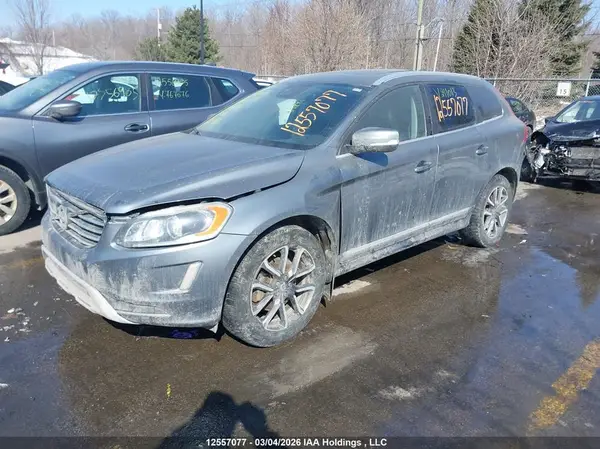 YV440MRK7H2211013 2017 VOLVO XC60 - Image 2