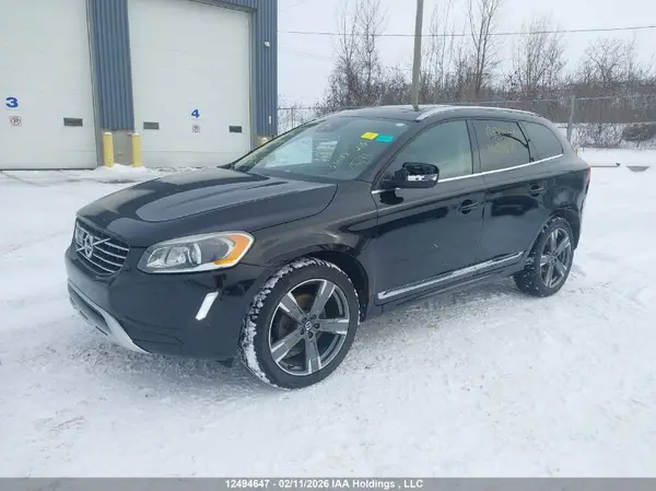 YV440MRK7H2214865 2017 VOLVO XC60 - Image 2