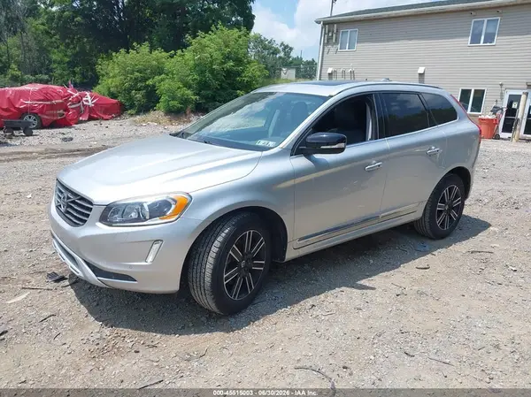 YV440MRR1H2017381 2017 VOLVO XC60 - Image 2