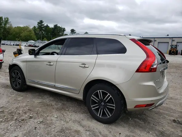YV440MRR2H2091604 2017 VOLVO XC60 - Image 2