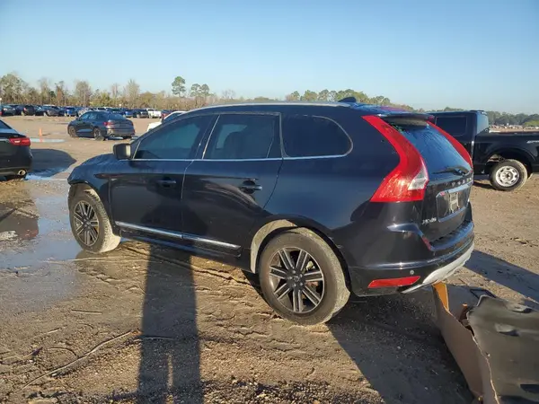 YV440MRR2H2222739 2017 VOLVO XC60 - Image 2