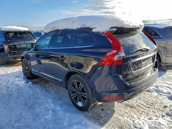 YV440MRR3H2075427 2017 VOLVO XC60 - Image 2