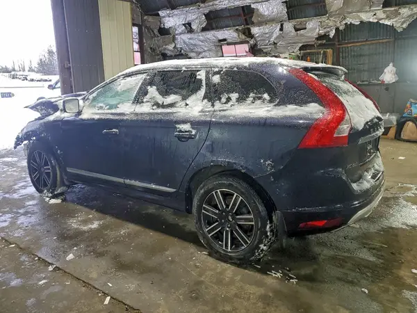 YV440MRR4H2015950 2017 VOLVO XC60 - Image 2