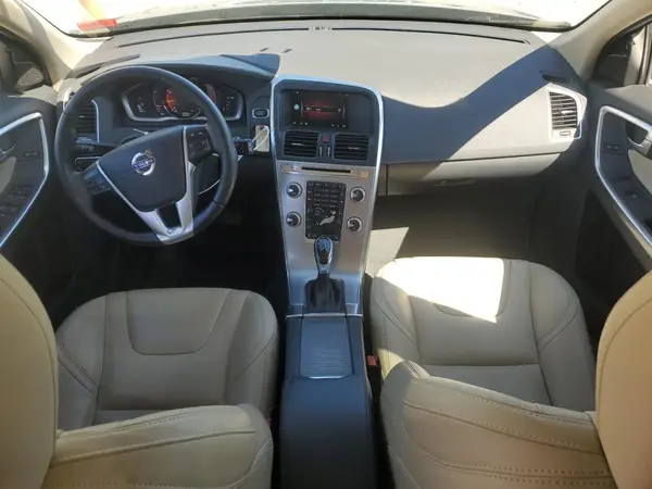 YV440MRR4H2114817 2017 VOLVO XC60 - Image 8