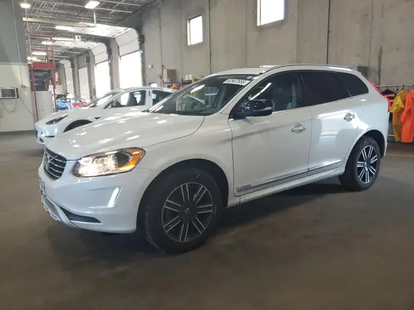 YV440MRR5H2027217 2017 VOLVO XC60 - Image 1