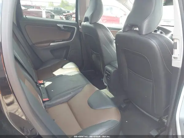 YV440MRR6H2102247 2017 VOLVO XC60 - Image 8