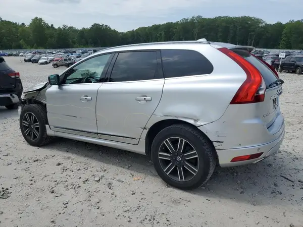 YV440MRR7H2122474 2017 VOLVO XC60 - Image 2