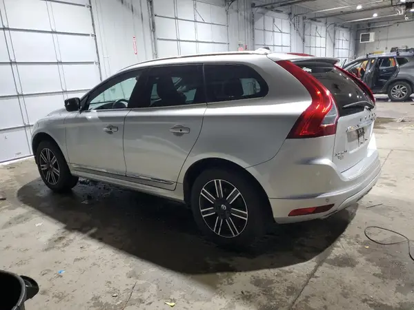 YV440MRR8H2115968 2017 VOLVO XC60 - Image 2