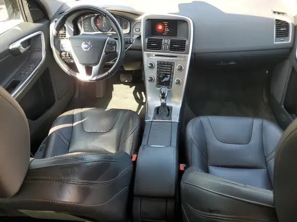 YV440MRR8H2168850 2017 VOLVO XC60 - Image 8