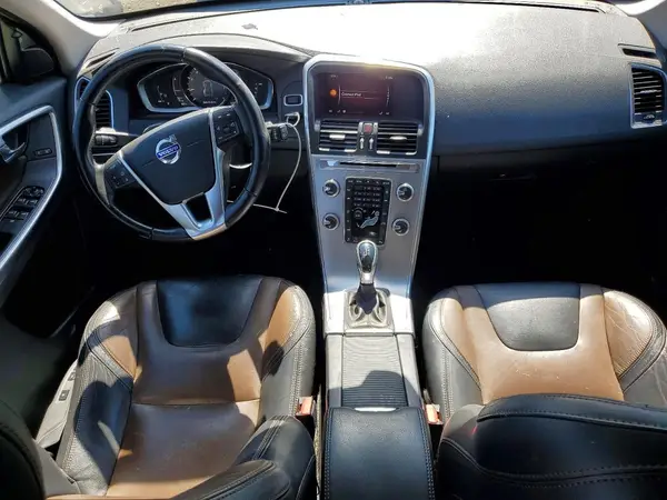 YV440MRR8H2226147 2017 VOLVO XC60 - Image 8
