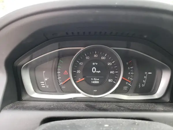 YV440MRR9H2011909 2017 VOLVO XC60 - Image 8