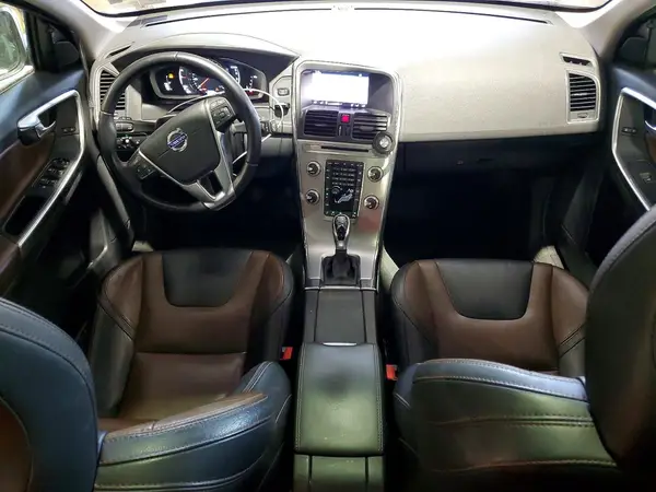 YV440MRR9H2216520 2017 VOLVO XC60 - Image 8