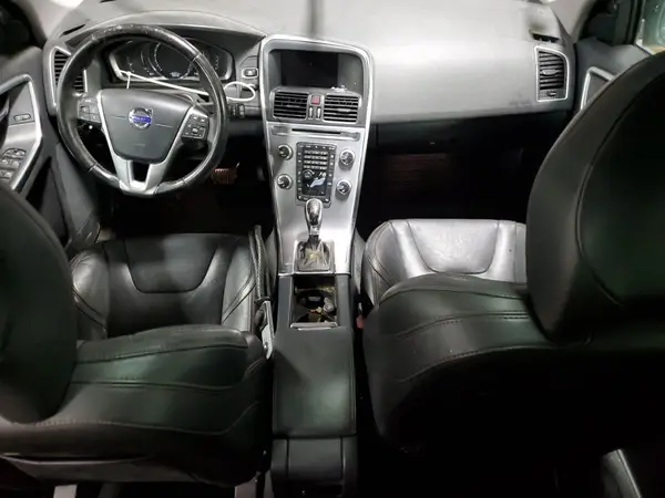 YV440MRRXH2032655 2017 VOLVO XC60 - Image 8