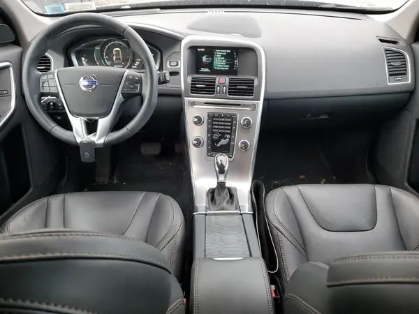 YV440MRRXH2038858 2017 VOLVO XC60 - Image 8