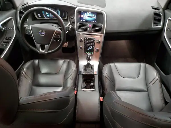 YV440MRRXH2159955 2017 VOLVO XC60 - Image 8