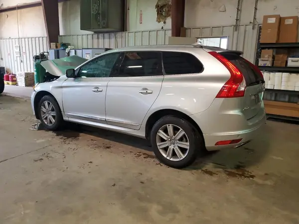 YV440MRU0H2013164 2017 VOLVO XC60 - Image 2