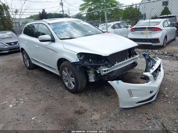 YV440MRU0H2091928 2017 VOLVO XC60 - Image 1
