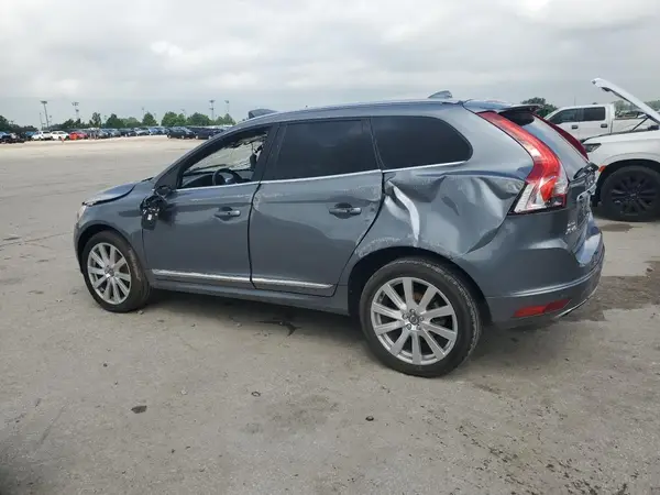 YV440MRU1H2225765 2017 VOLVO XC60 - Image 2